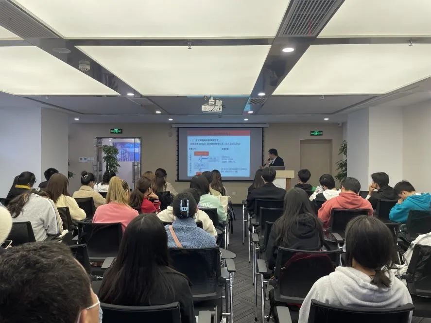 1646488023010012045.jpeg 实践周1.jpeg